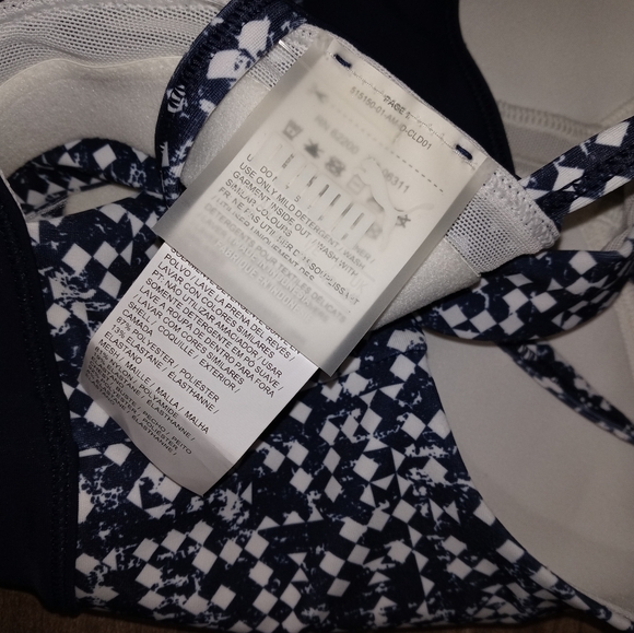 🆕Puma | Culture Surf Crop Sports Bra Womens Size Medium - Picture 5 of 13